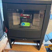 Stufa legna NORDICA mod TAHITi