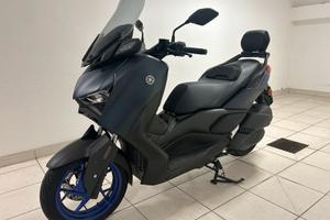 Yamaha X-MAX 300