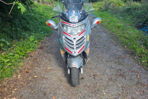 Kymco grand dink 250