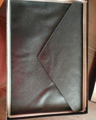 Elegante Pochette / Portadocumenti Uomo FERRÉ