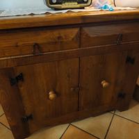 mobile credenza
