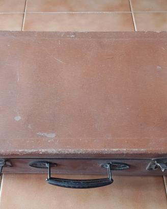 Valigetta in cartone