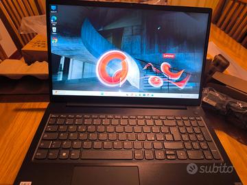 Lenovo V15 G3 IAP 15,6" (256GB SSD, Intel Core i3-