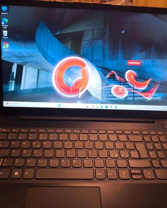 Lenovo V15 G3 IAP 15,6" (256GB SSD, Intel Core i3-