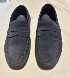Mocassini camoscio blu nuovi