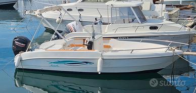 BARCA  6M CON MOTERE