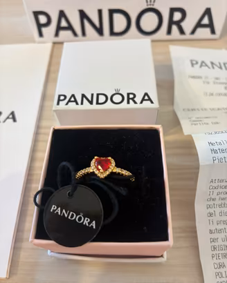 Anello Pandora oro cuore rosso nuovo tg 56