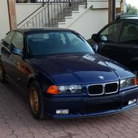 BMW E36 318IS COUPÉ