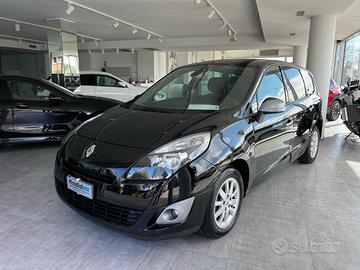 RENAULT Scenic 1.9 dCi 130CV Dynamique