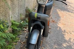 Askoll eS3 - 2022 - BLACK TITANIUM LIME