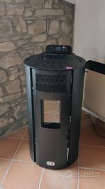Stufa a pellet nuova