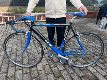 bicicletta da corsa 