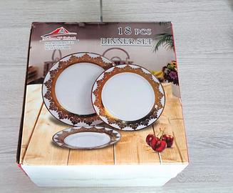 Set servizio piatti 18 pezzi. Nuovo 