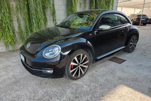 Volkswagen Maggiolino Maggiolino 2.0 tsi Sport 210