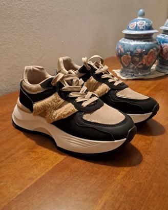Scarpe sportive taglia 38