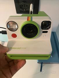 Polaroid Now Green