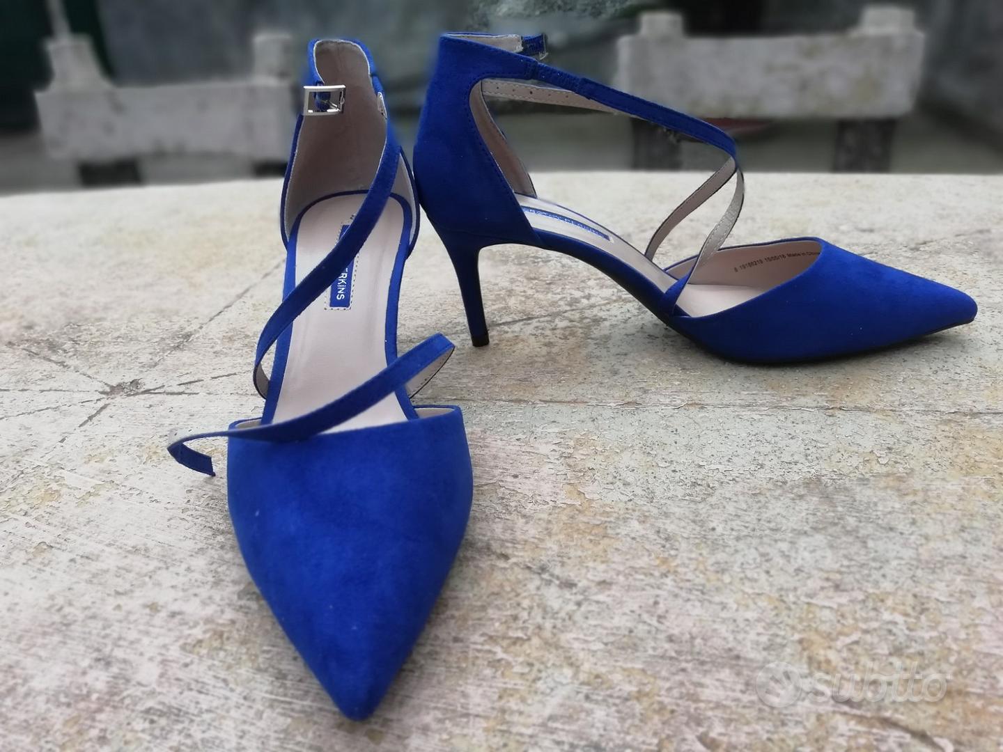 sandali blu elettrico zara