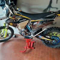 Husqvarna FE 250 - 2016