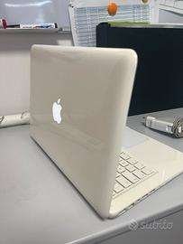 MacBook 7.1 2010