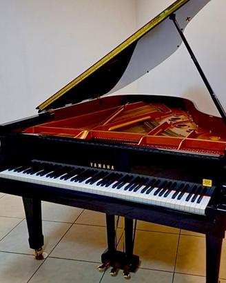 Pianoforte Yamaha C3 Mezza coda