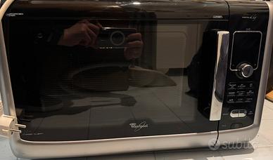 Forno microonde multifunzione