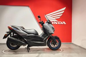 Yamaha X-Max 300