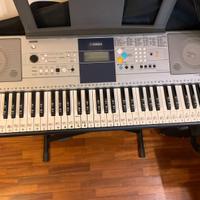 Tastiera Yamaha prs 323