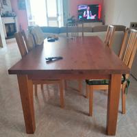Tavolo legno massello e 6 sedie