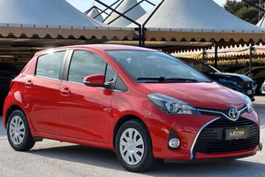 TOYOTA Yaris 1.4 D-4D 5 porte Active