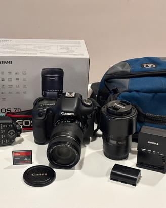 Canon EOS 7D (~22000 scatti) + accessori