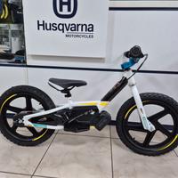 BICI ELETTRICA HUSQVARNA 16