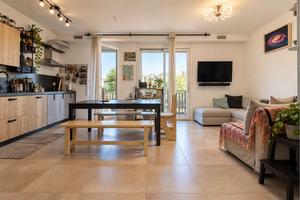 MODERNO APPARTAMENTO IN CLASSE A4 CON TERRAZZI, GA