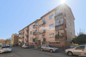 QUADRILOCALE AL SECONDO PIANO IN ZONA CAPPUCCINI -