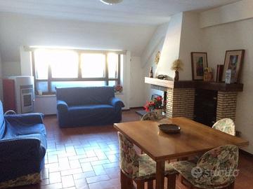 Appto 2 livelli + box sulle piste