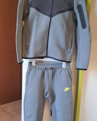 Tuta Nike Tech Junior