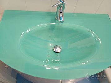 Mobile bagno con cassettiera