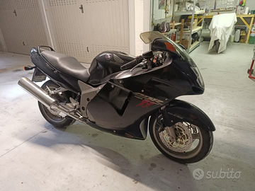 Honda CBR XXL black Bird 2001
