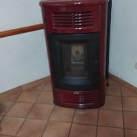 Cola Stufa a Pellet