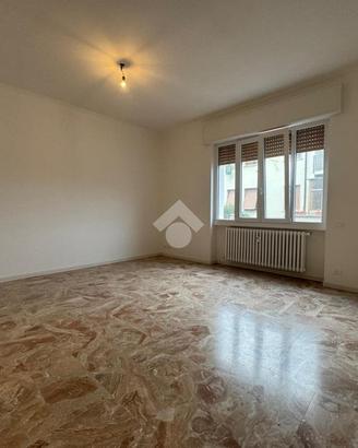 3 LOCALI A BRESCIA