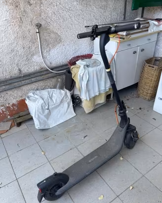NINEBOT MONOPATTINO ELETTRICO