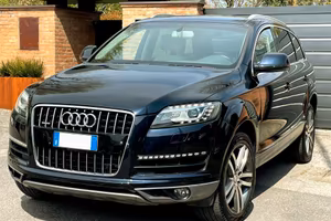 AUDI Q7 3.0D 8m 4x4-EURO 5-Navi,Led-Garanzia-2012