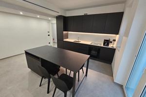 Trilocale con terrazzo complet. ristrutturato