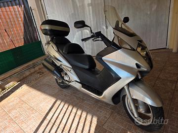 honda silver wing 600