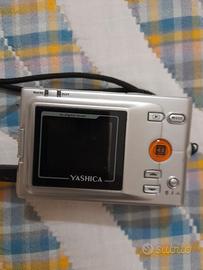 Fotocamera yashica