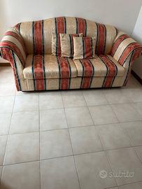 Set completo divano letto e poltrona