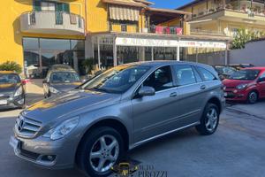 MERCEDES CLASSE R320 del 2008 con soli 160.000KM