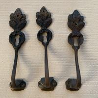 N. 4 maniglie cassetti + N. 3 maniglie anta armadi