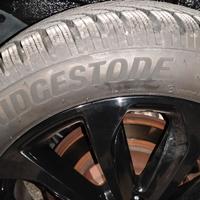 Bridgestone ❄️215/55/18  99V