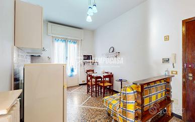 AMPIO E LUMINOSO TRILOCALE CON BALCONE!