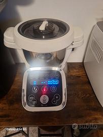 Moulinex companion con affettaverdure(tipo Bimby)